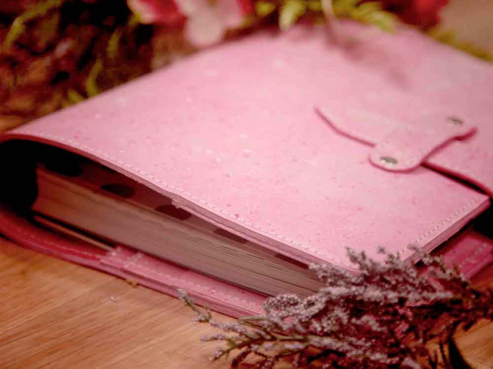 leather_mambi_happy_planner_cover